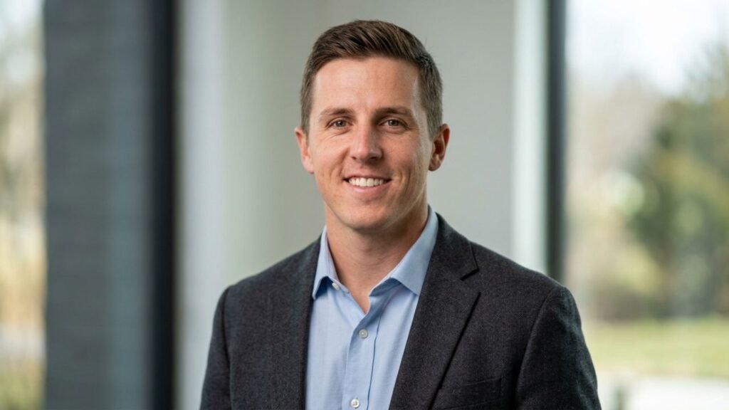 Lee Ellis Biography: Life, Military Career, Books, and Leadership Journey